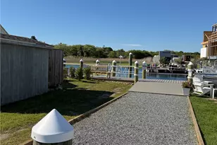 659 Succotash Rd, South Kingstown, RI 02879 - Photo 3
