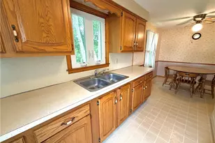 83 Crestwood Ct, Cumberland, RI 02864 - Photo 7