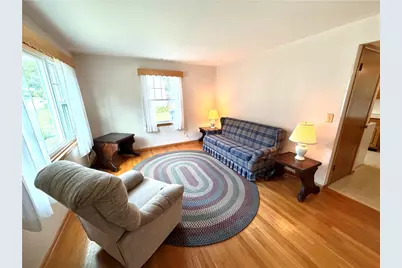 83 Crestwood Court, Cumberland, RI 02864 - Photo 5