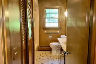24 Jacqueline Dr, Providence, RI 02909 - Photo 11