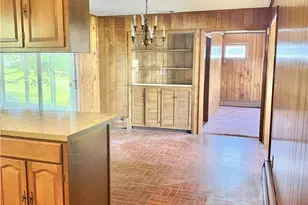 24 Jacqueline Dr, Providence, RI 02909 - Photo 7