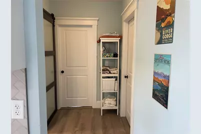 35 Elm Street #B, Newport, RI 02840 - Photo 9