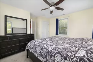 40 Lakeworth Ave, Narragansett, RI 02882 - Photo 17