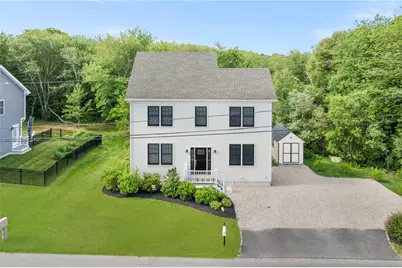 40 Lakeworth Avenue, Narragansett, RI 02882 - Photo 1