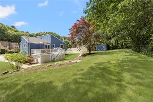8 Birchwood Ln, Coventry, RI 02816 - Photo 33