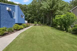 8 Birchwood Ln, Coventry, RI 02816 - Photo 37