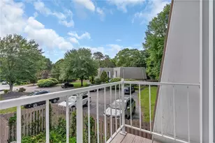 18 Caddy Rock Rd, North Kingstown, RI 02852 - Photo 27