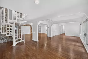 683 Neck Rd, Tiverton, RI 02878 - Photo 19