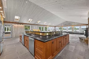 683 Neck Rd, Tiverton, RI 02878 - Photo 33