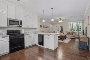 585 East Ave, Burrillville, RI 02830 - Photo 5