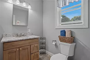 585 East Ave, Burrillville, RI 02830 - Photo 15