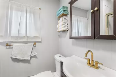 128 Atwood Avenue, Pawtucket, RI 02860 - Photo 19