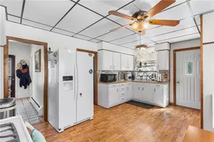 128 Atwood Ave, Pawtucket, RI 02860 - Photo 3
