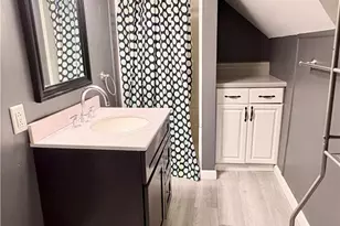 510 Bernon St, Woonsocket, RI 02895 - Photo 23