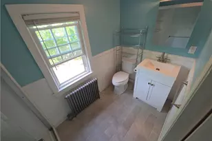 7 Wilton Ave, Pawtucket, RI 02861 - Photo 13