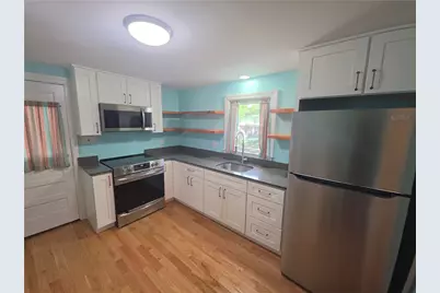 7 Wilton Avenue, Pawtucket, RI 02861 - Photo 5