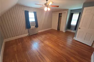 7 Wilton Ave, Pawtucket, RI 02861 - Photo 9