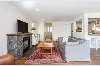 66 Center Avenue, Middletown, RI 02842 - Photo 11
