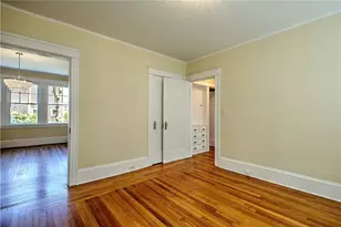 67 E Manning St, Providence, RI 02906 - Photo 17