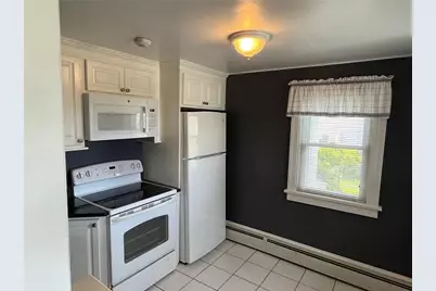 249 Tuckerman Avenue #5, Middletown, RI 02842 - Photo 15
