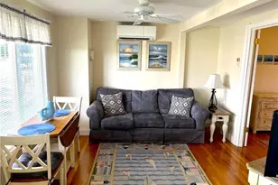 249 Tuckerman Ave, Middletown, RI 02842 - Photo 9