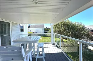 249 Tuckerman Ave, Middletown, RI 02842 - Photo 17
