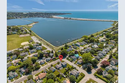 97 Eustis Avenue #2, Newport, RI 02840 - Photo 21