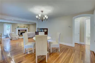 16 Evergreen St, Barrington, RI 02806 - Photo 9