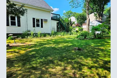 55 Lexington Avenue, North Providence, RI 02904 - Photo 33
