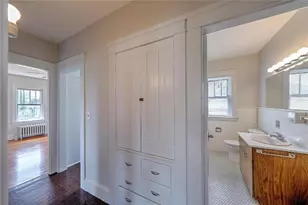 181 Saratoga Ave, Pawtucket, RI 02861 - Photo 11