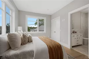 43 12th St, Providence, RI 02906 - Photo 27