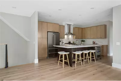 43 12th Street #B, Providence, RI 02906 - Photo 13