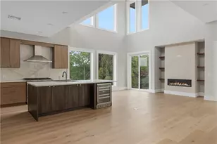43 12th St, Providence, RI 02906 - Photo 9