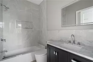 43 12th St, Providence, RI 02906 - Photo 31