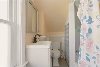 21 Clinton Avenue, Newport, RI 02840 - Photo 39