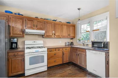 11 Grotto Avenue, Providence, RI 02906 - Photo 17