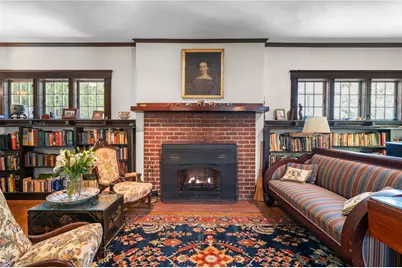 11 Grotto Avenue, Providence, RI 02906 - Photo 9