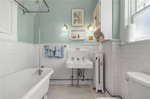 11 Grotto Ave, Providence, RI 02906 - Photo 23