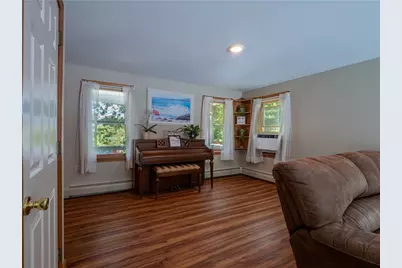 22 Ridgewood Drive, Scituate, RI 02857 - Photo 9