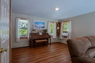 22 Ridgewood Dr, Scituate, RI 02857 - Photo 9