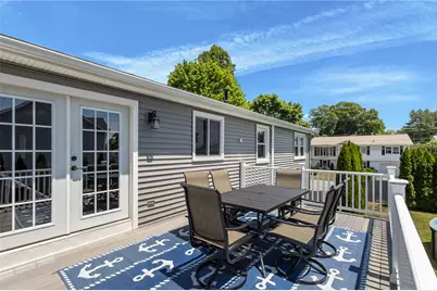 38 Bateman Avenue, Cranston, RI 02920 - Photo 33