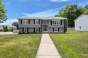 38 Bateman Ave, Cranston, RI 02920 - Photo 37