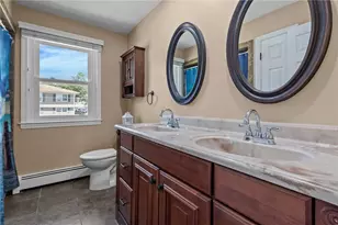 38 Bateman Ave, Cranston, RI 02920 - Photo 15