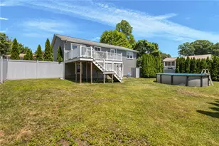 38 Bateman Ave, Cranston, RI 02920 - Photo 33