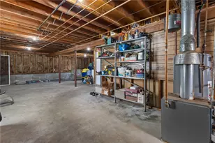 38 Bateman Ave, Cranston, RI 02920 - Photo 29