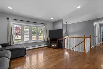 38 Bateman Avenue, Cranston, RI 02920 - Photo 11