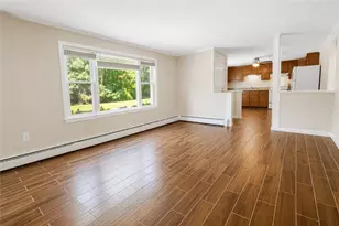 77 Victoria St, Johnston, RI 02919 - Photo 5