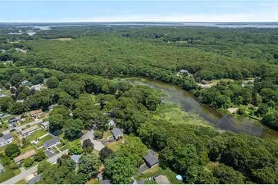 103 Birchwood Drive, North Kingstown, RI 02852 - Photo 5