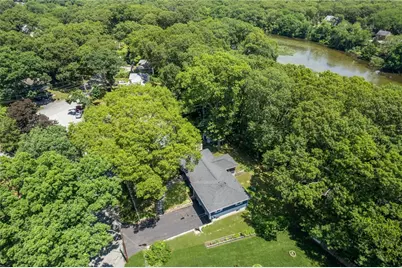 103 Birchwood Drive, North Kingstown, RI 02852 - Photo 7