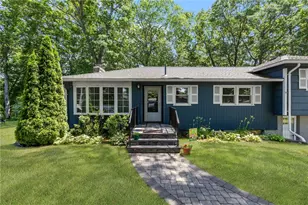 103 Birchwood Dr, North Kingstown, RI 02852 - Photo 13